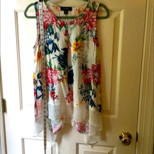 Karen Kane sleeveless tank top M medium